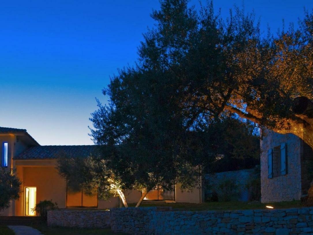 Villa Sanchez Bonifacio  Exterior photo